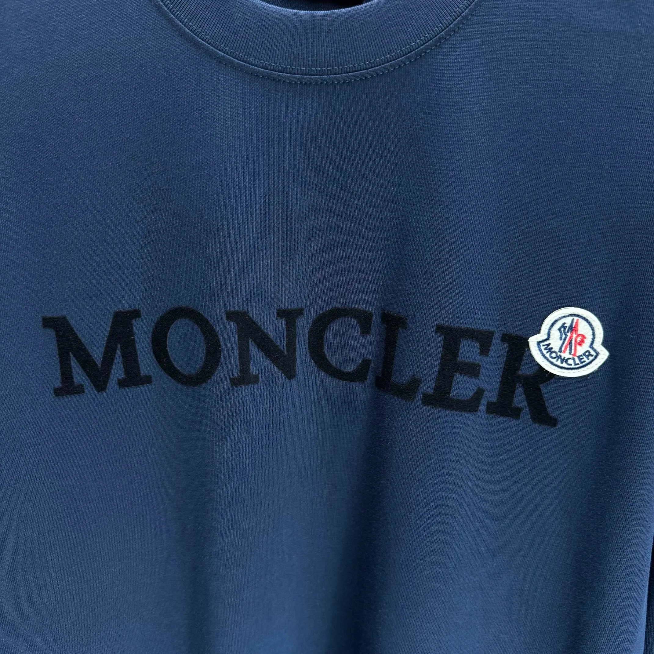 MONCL* * 2025 New Arrival T 320 logo + ：Black White Sizes：S M L XL